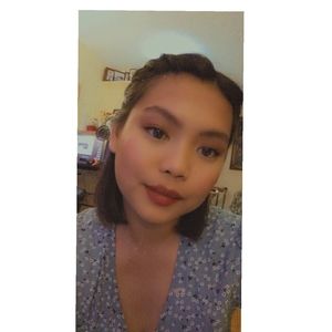 Meet your Posher, Camille